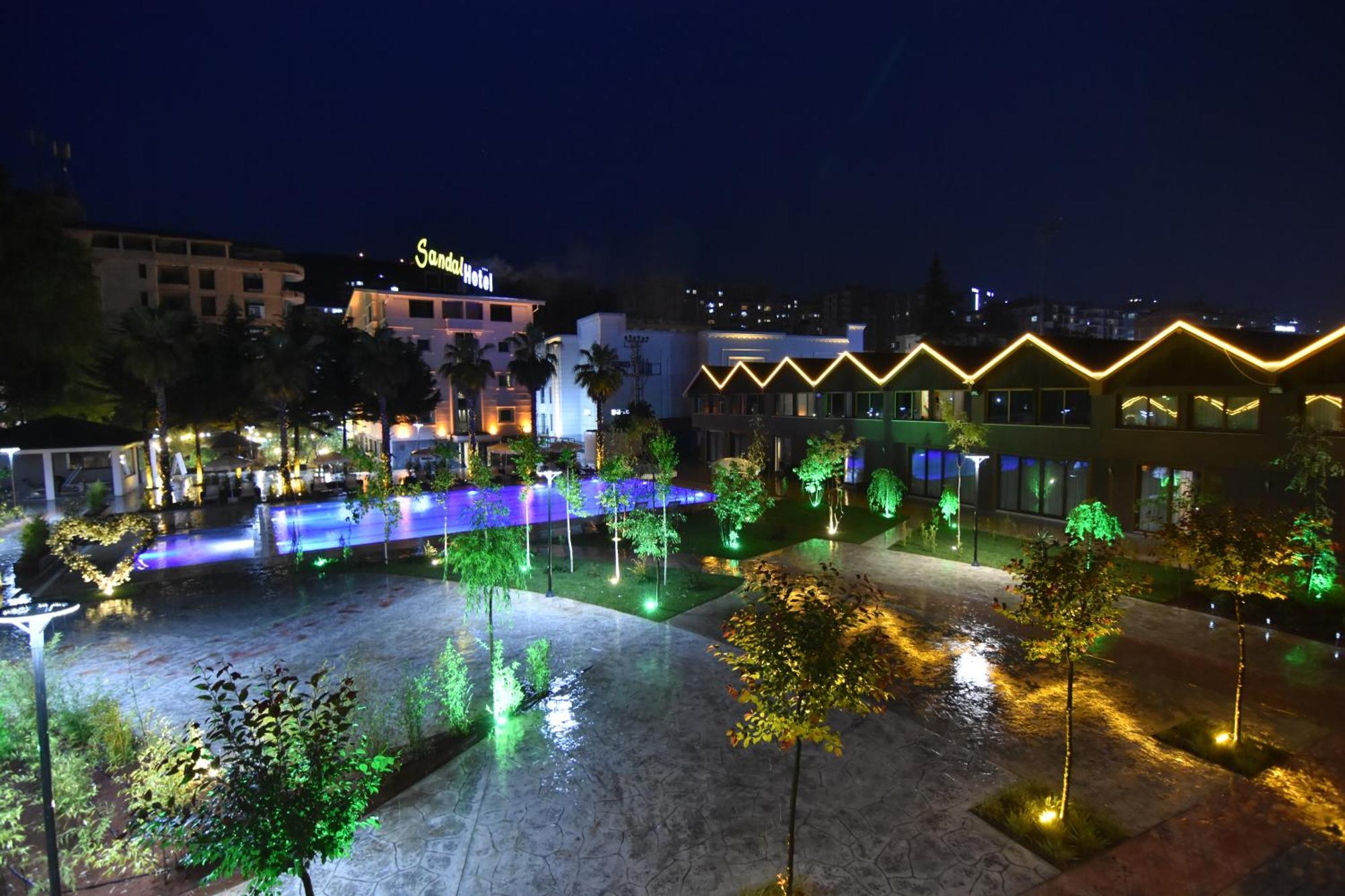 Green Palace Suite Hotel Trabzon Exterior photo